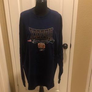 Super Bowl 38 long sleeve shirt in excellent cond